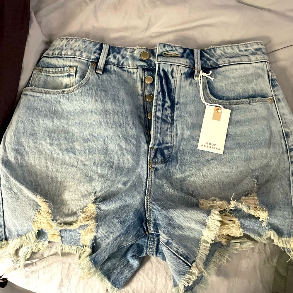 NWT Good American shorts!